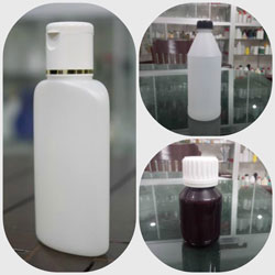 1. Botol Plastik Ud-Adhika, Kualitas Bagus dan Harga Terjangkau.