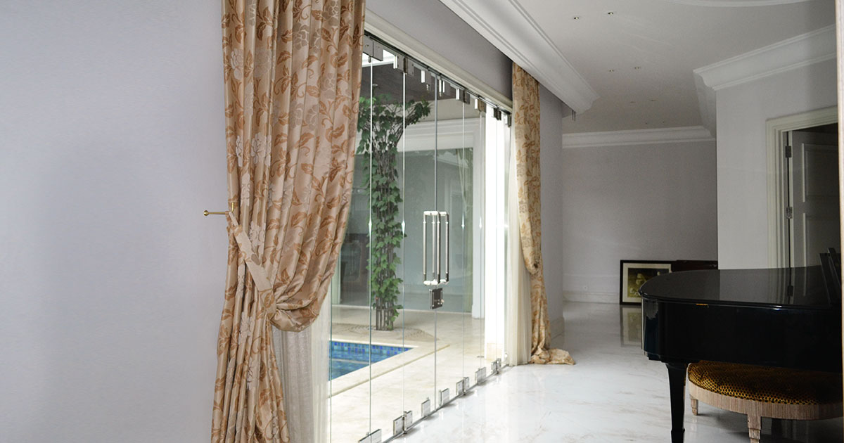 Abcon Menyediakan Roller Blinds dengan Sistem Otomatis (Motorized System)