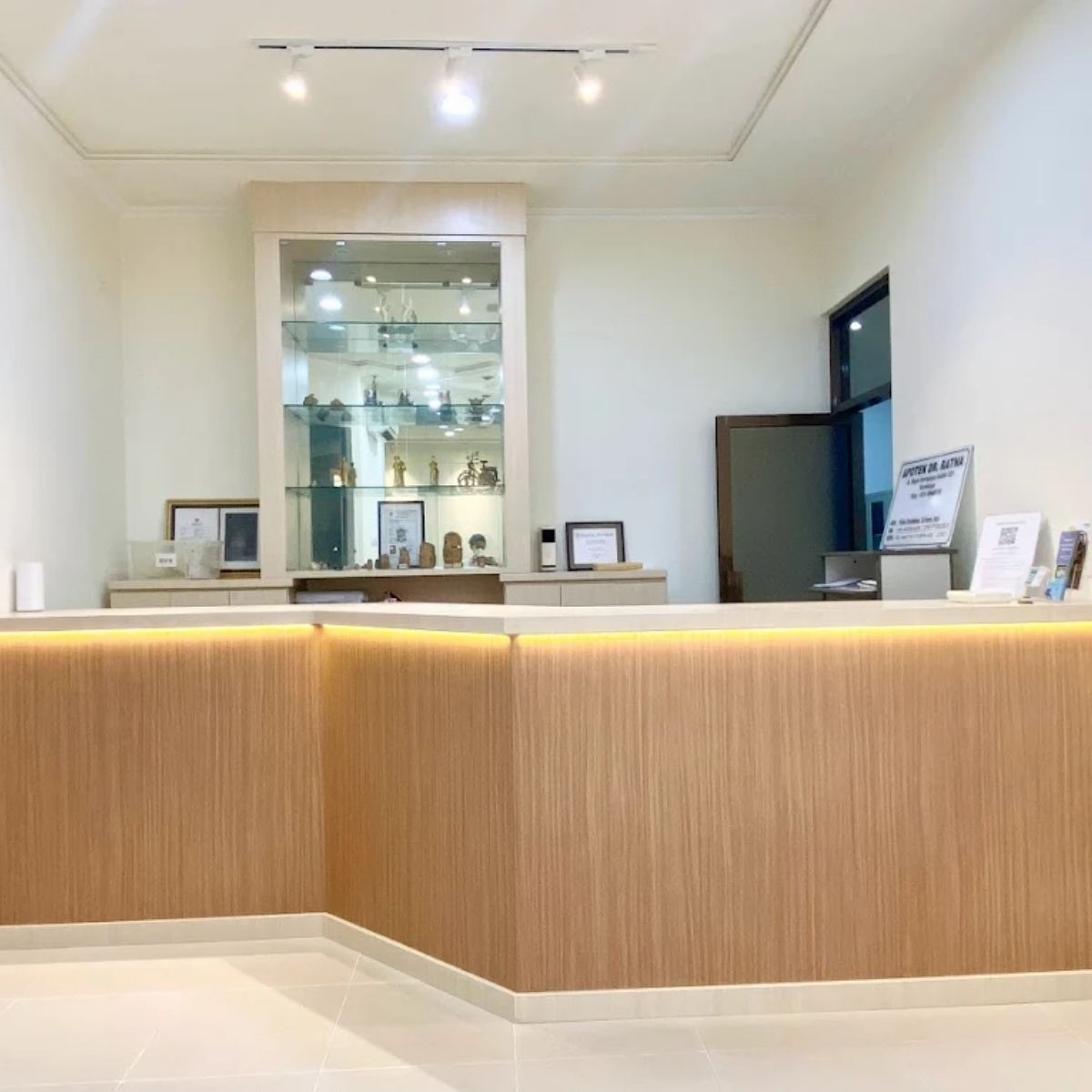 Profil Singkat Klinik dr. Ratna